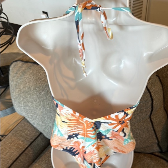 Roxy Wrap Backless Bodysuit in Orange and Yellow - Picture 3 of 5